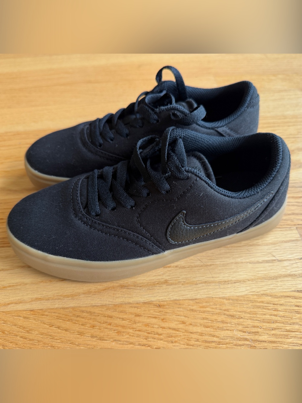 Nike Kids Black Sneakers with Gum Sole